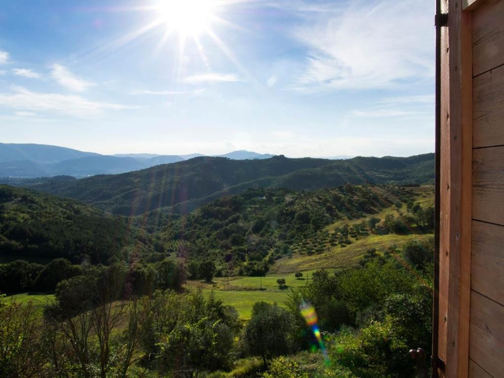 Casa La Valle, Gubbio, Frazione Santa Cristina Bed and Breakfast Exteriör bild