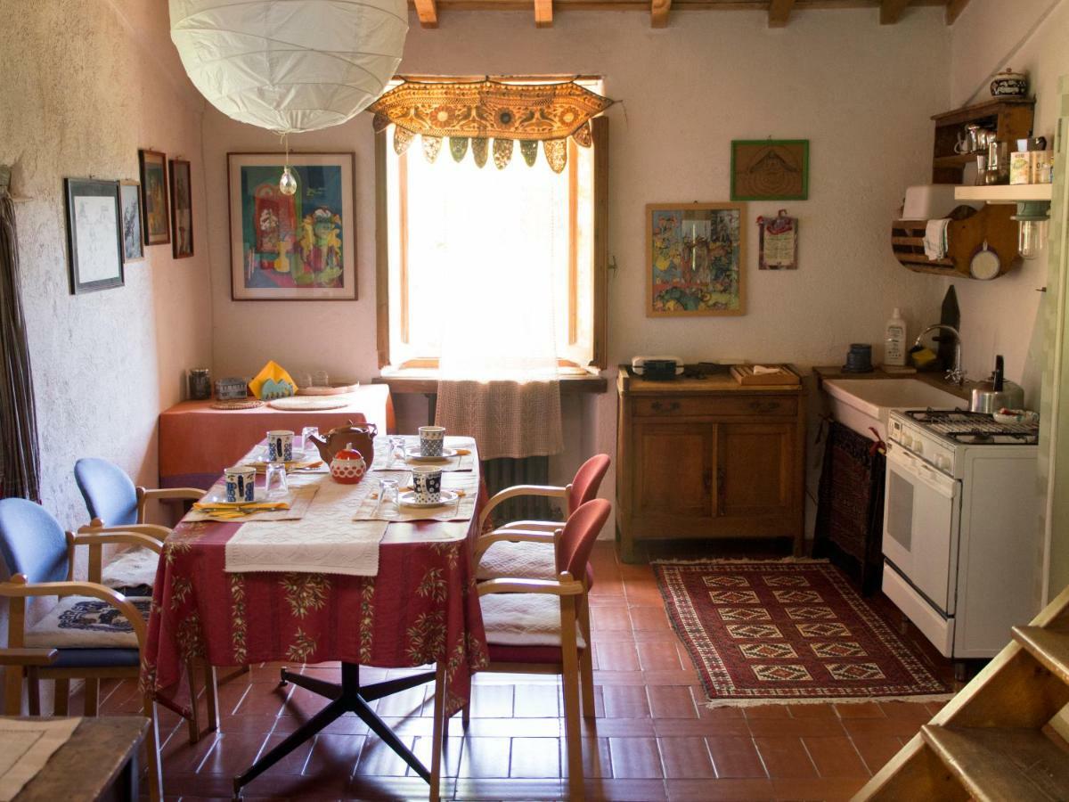 Casa La Valle, Gubbio, Frazione Santa Cristina Bed and Breakfast Exteriör bild