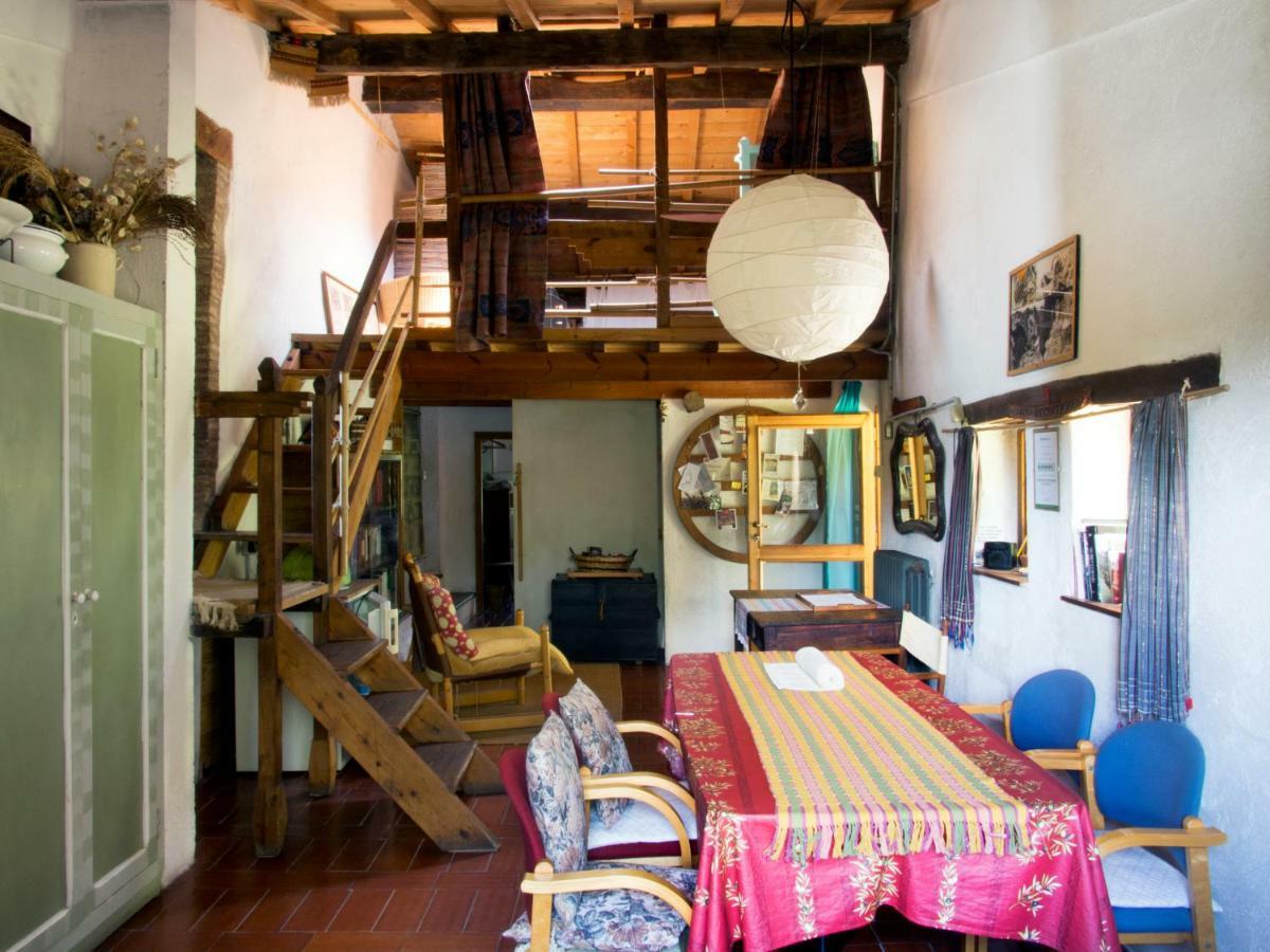 Casa La Valle, Gubbio, Frazione Santa Cristina Bed and Breakfast Exteriör bild